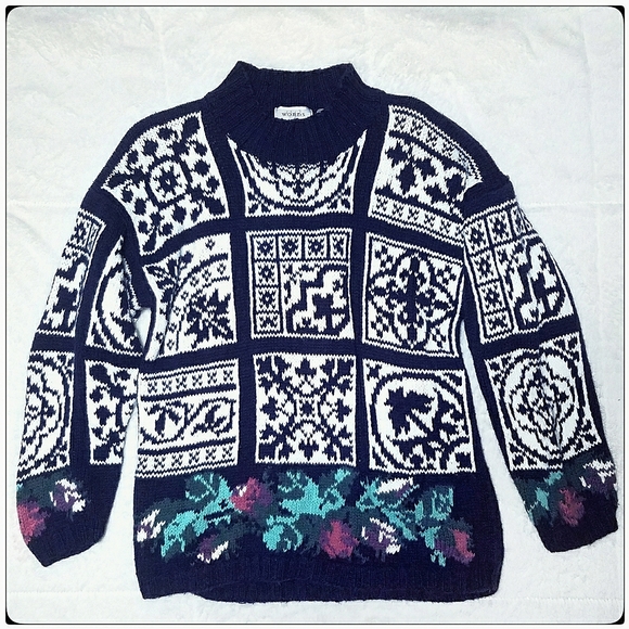 Vintage Sweaters - Vtg oversized chunky knit mock neck sweater